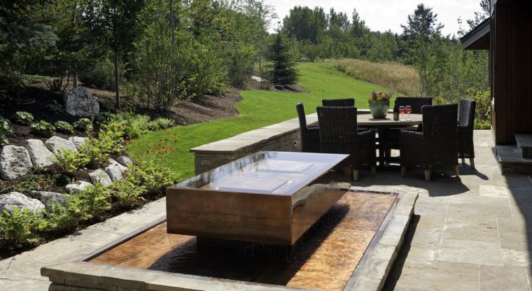 deco de terrasse fontaine moderne bassins de jardin