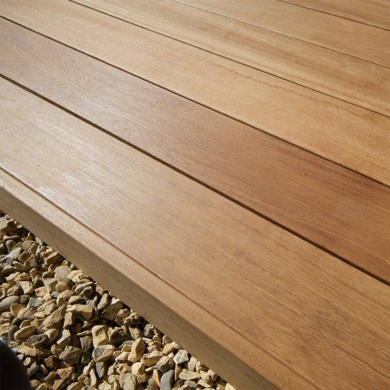 couvrir une terrasse en bois revetement decking exterieur