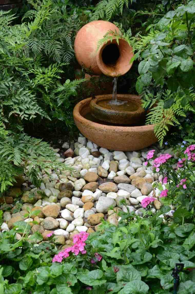déco jardin zen extérieur fontaine
