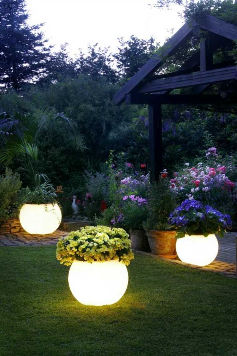 pots de fleurs lumineux