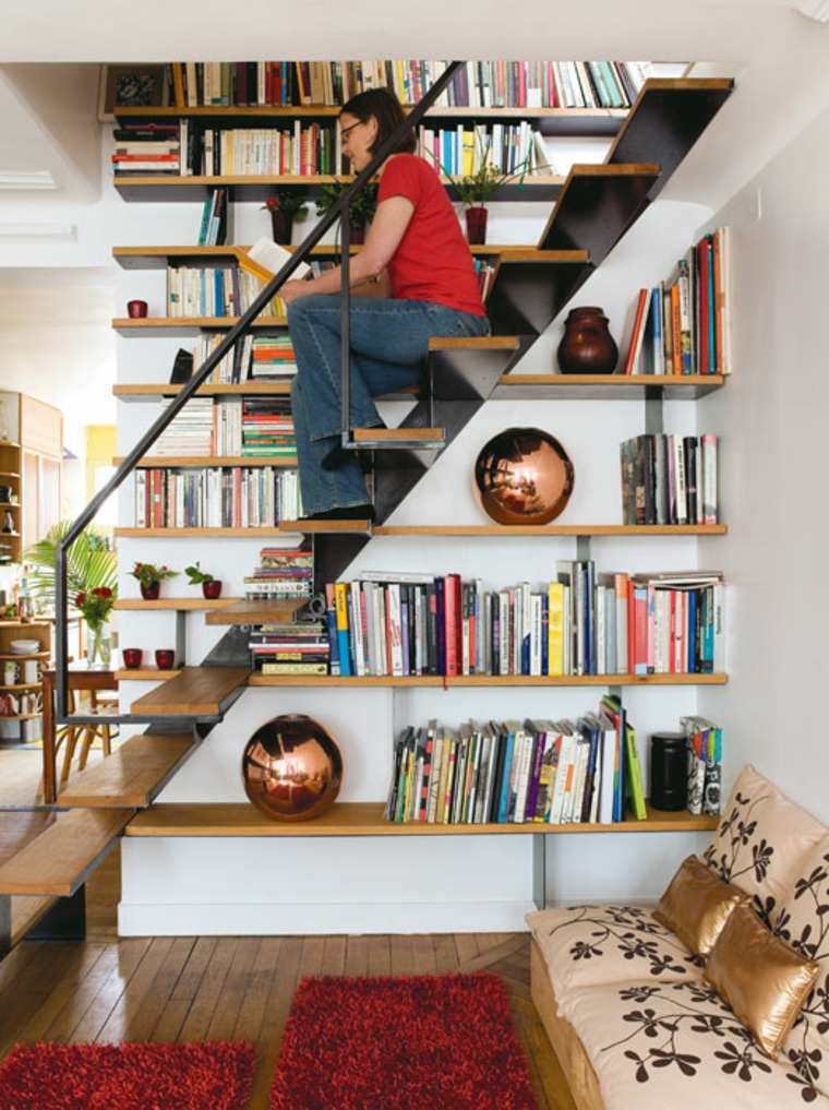 comment combiner escalier et bibliothèque