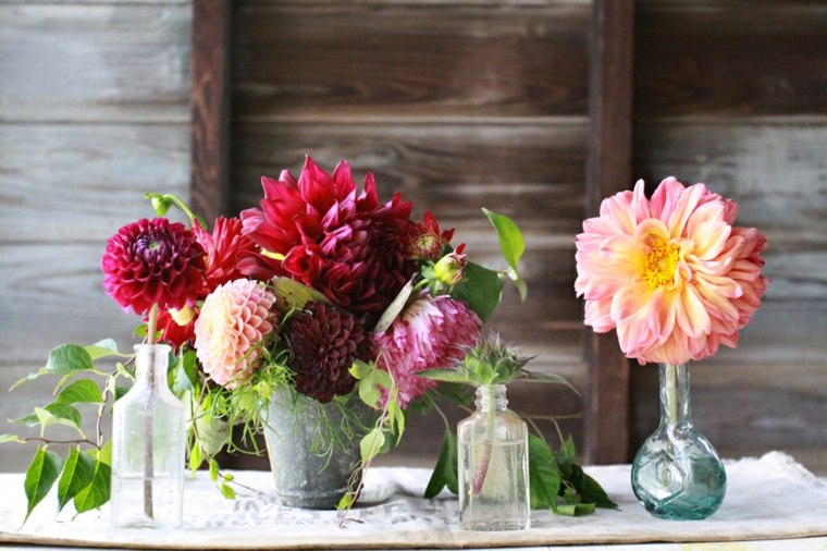 vase diy idée décorer intérieur bouquet fleurs verre pot