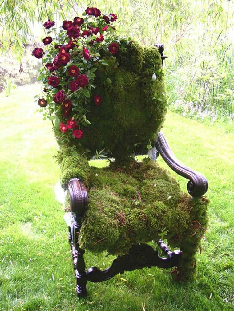 mousse déco jardin idée fauteuil recup vintage décorer espace extérieur
