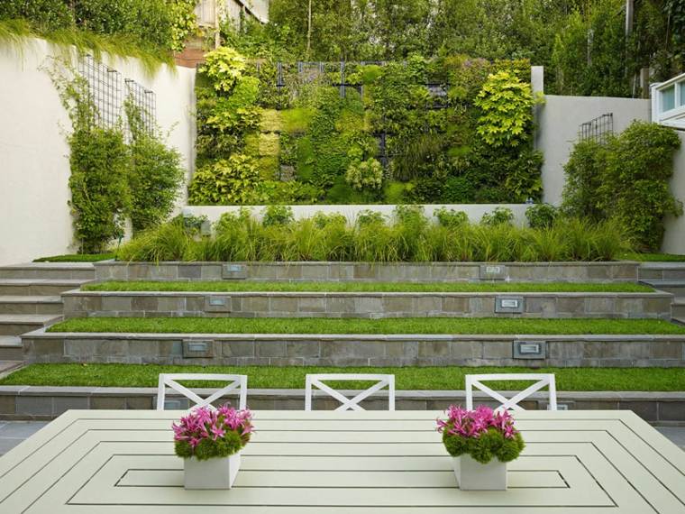 jardin-amenager-terrasse-table-salon-jardin-idee-cour-exterieure