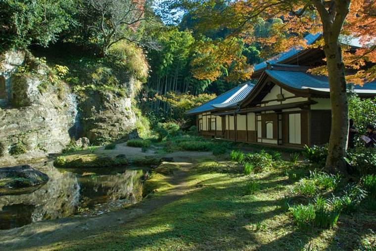 maison japonaise aménager idée jardin zen 