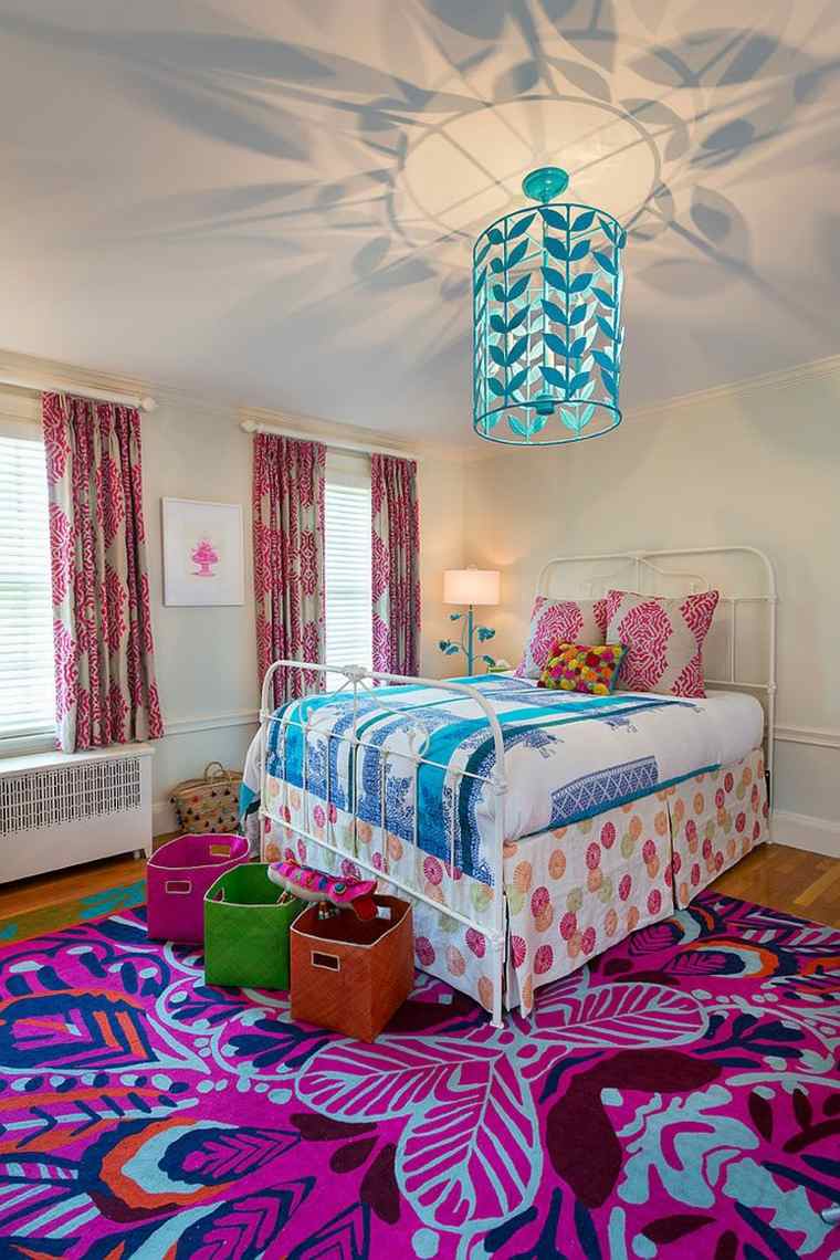 tapis pour chambre motif fleurs original aménager décorer chambre