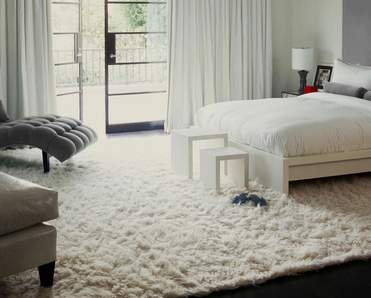 tapis shaggy design chambre a coucher adulte