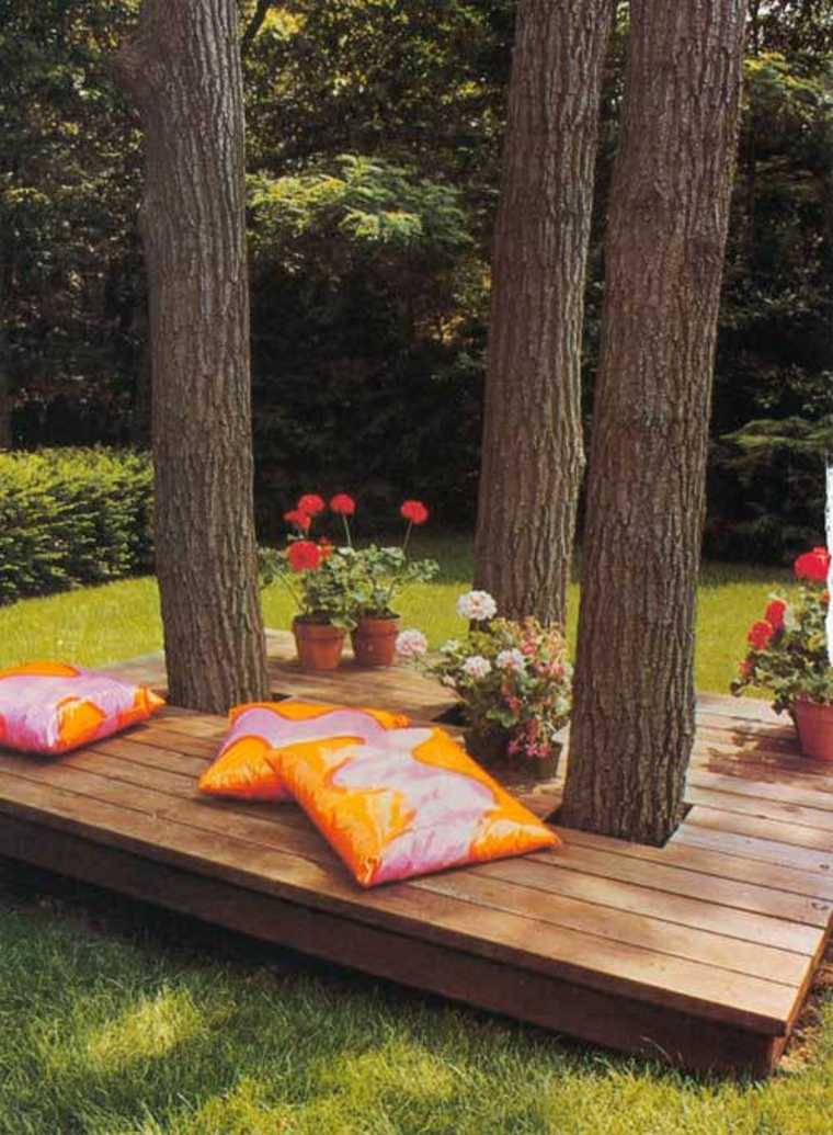 terrasse bois avec coussins