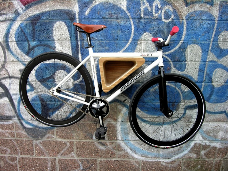 ranger espace vélo idée diy meuble bois rangement espace vélo intérieur