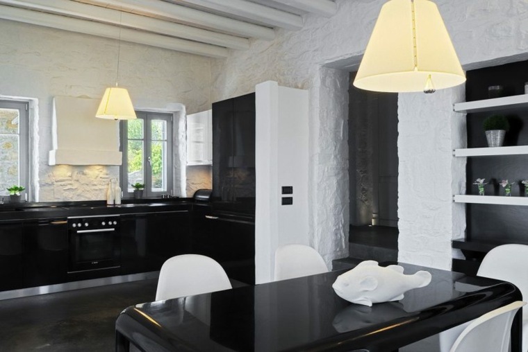 intérieur design maison en pierres apparentes cuisine salle à manger