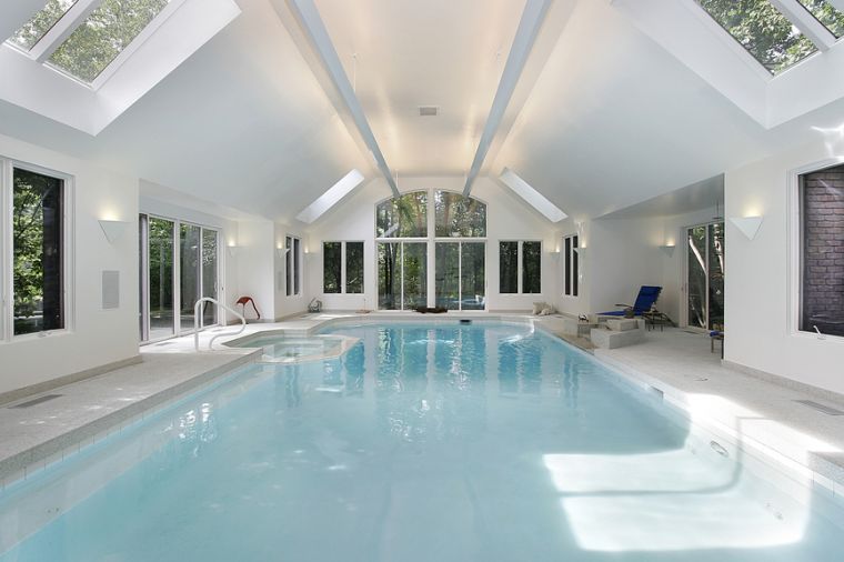 piscine intérieur deco agrandissement maison vitré