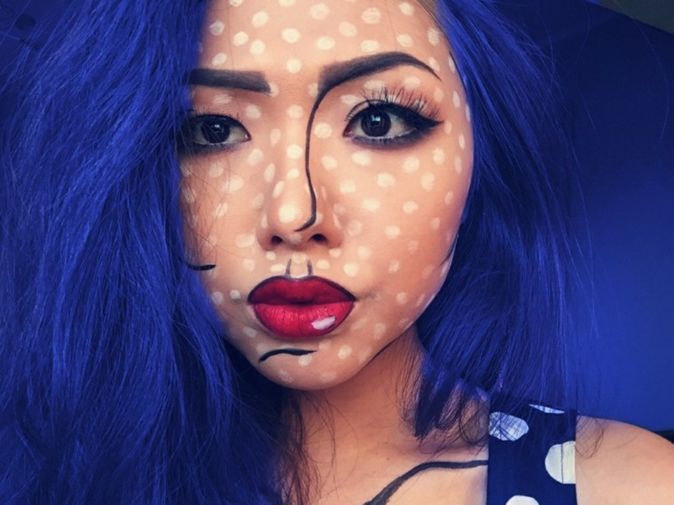 pop art maquillage halloween effet bande dessinée fille en bleue
