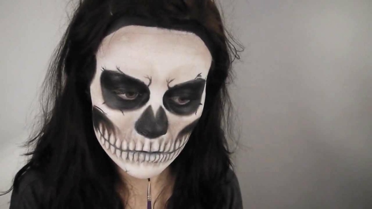 tête de mort mexicaine maquillage halloween femme
