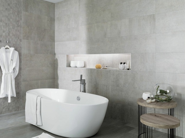 salle de bains design baignoire moderne béton ciré idée aménager espace moderne