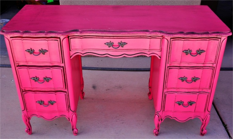 relooker un meuble en bois commode bois peinture idée diy peinture rose