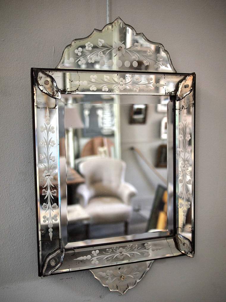 miroir vénitien carré en verre