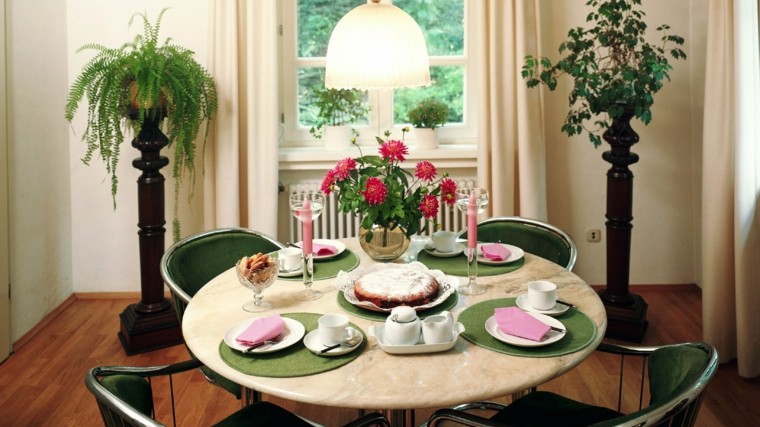 déco idée plante pot de fleurs décorer centre table assiette dresser table
