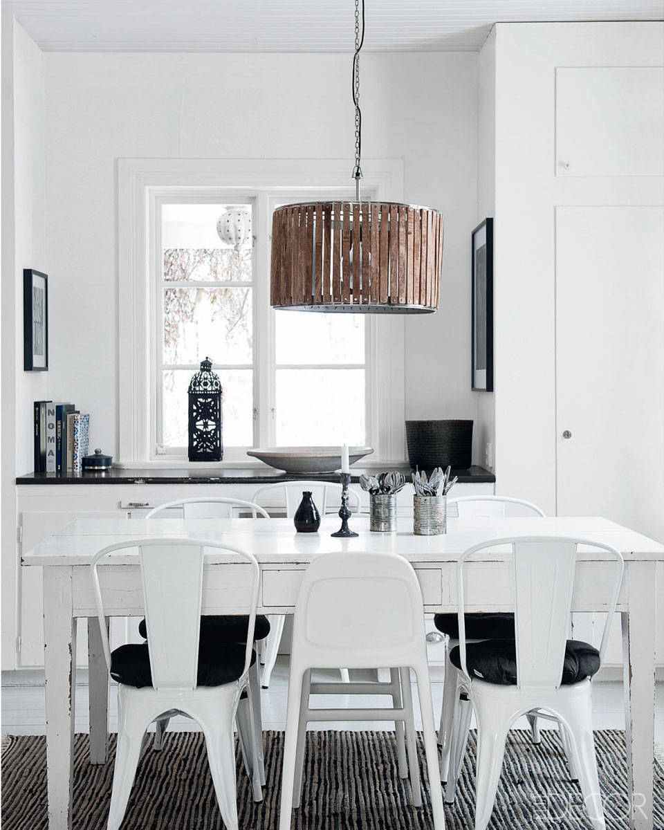 cuisine blanche et noire design table à manger luminaire suspension
