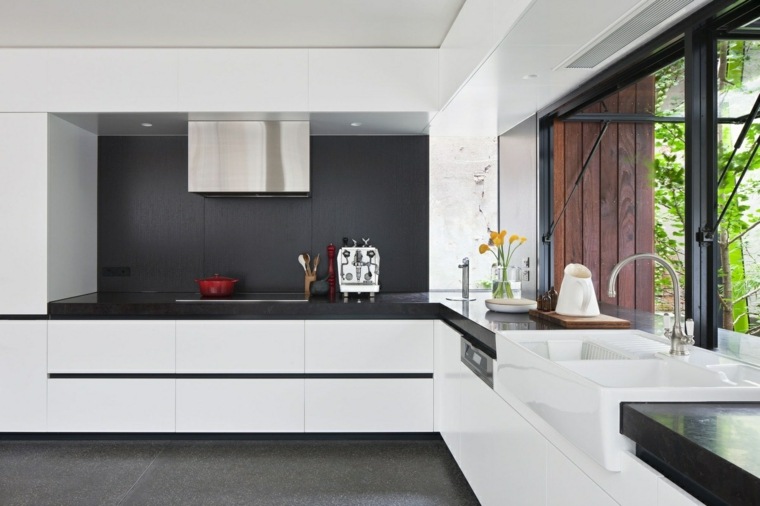 cuisine noire blanche design dosseret idée armoires de cuisine