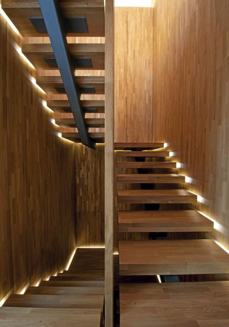 escalier flottant interieur deco bois eclairage ambient a led luminaires integres
