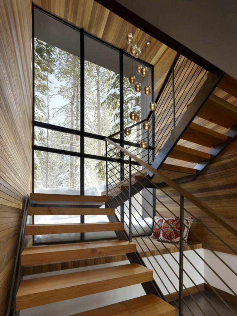 idee fenetre escalier design rampe métal contemporain bois