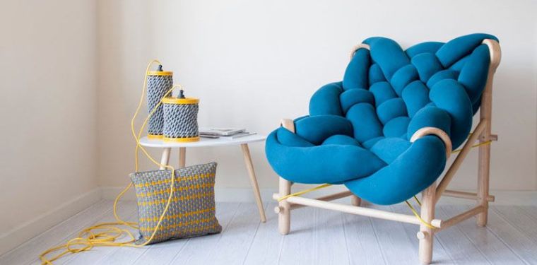 meuble original chaise bois textiles mobilier salon bleu idées design