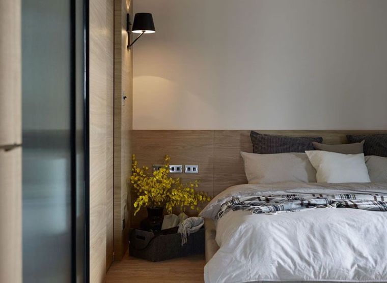 tete de lit bois moderne chambre parentale photos appartements design