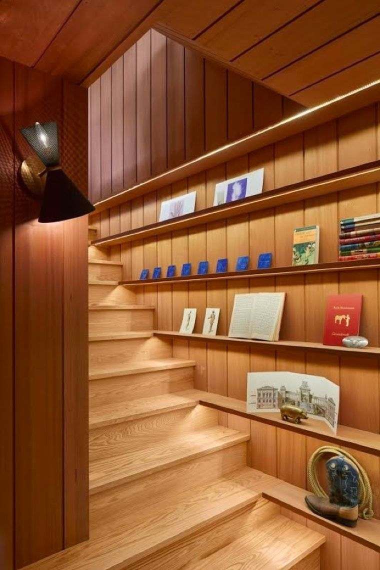 escalier bibliothèque design meuble eclairage LED bande lumineuse design