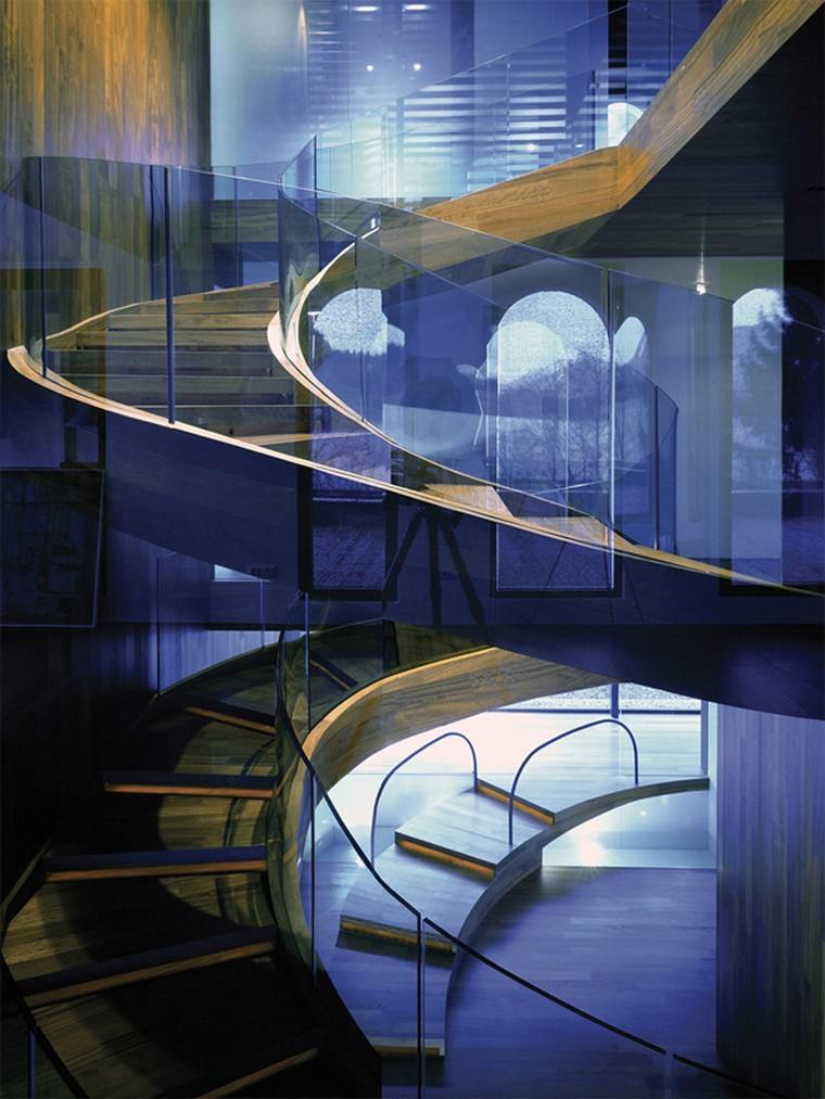 escalier moderne design conceptuel escalier design bois verre 