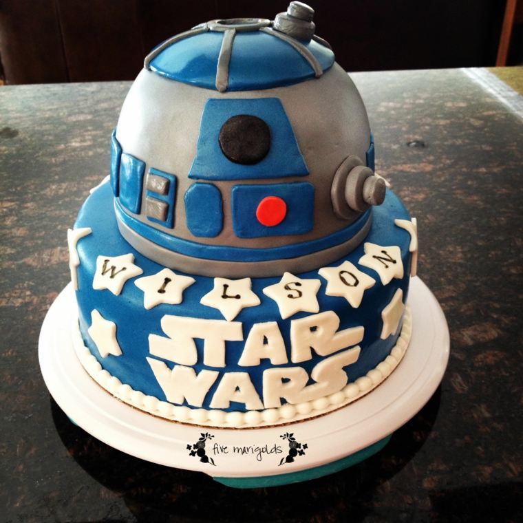 gâteau star wars R2-D2 pour amateurs les vrais