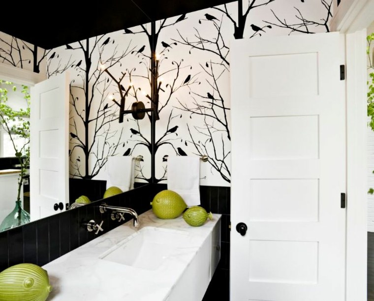 salle de bain couleurs tendance deco noir et blanc accessoires deco vert 