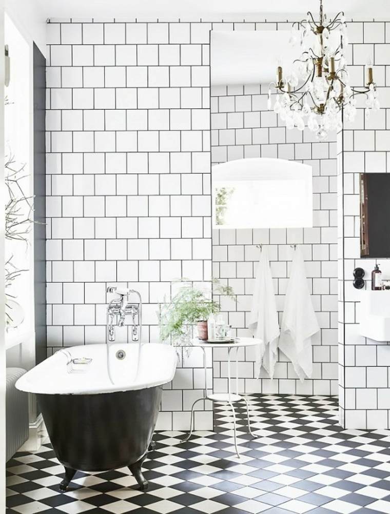 conseil deco salle de bains tendance carrelage noir et blanc design