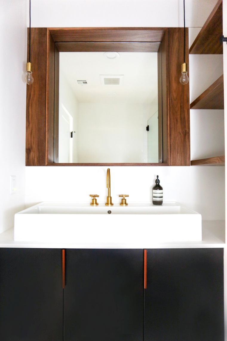 déco salle de bain design mobilier vasque carre rangement bois