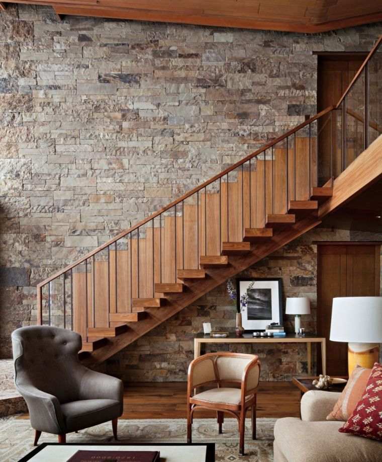 escalier moderne design interieur modele rampe bois parement mural pierre