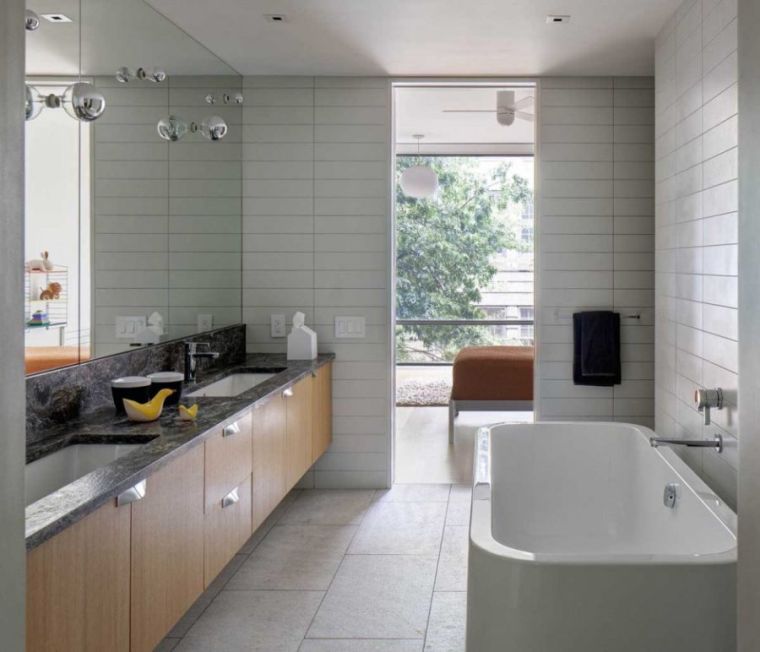 grand miroir contemporain idee deco salle de bain meuble bois modele vasque