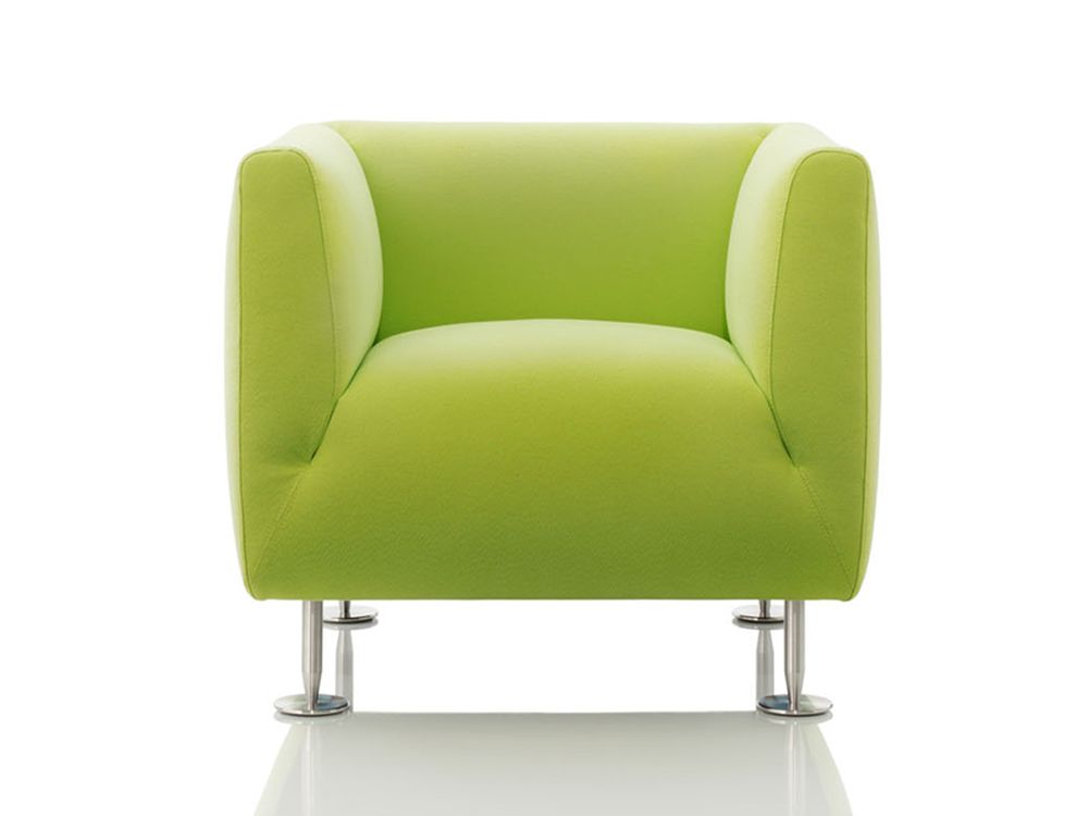 meuble vert fauteuil moderne wittmann
