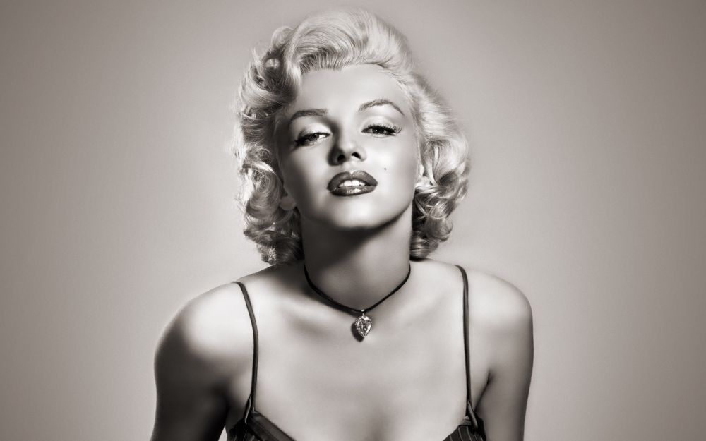 retro chic hollywood marilyn monroe cheveux courts caniche