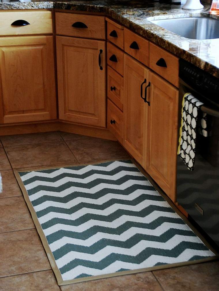 tapis cuisine rayures zigzag blanc vert