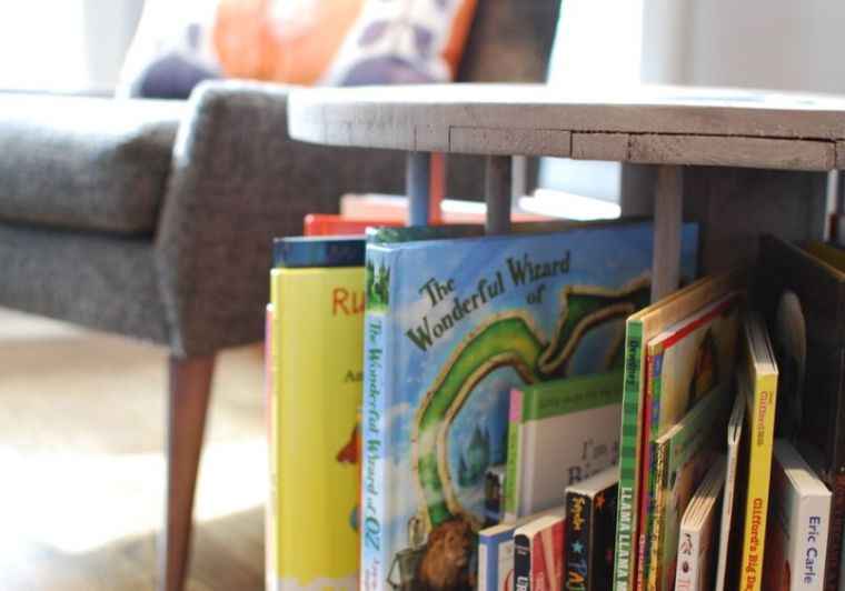 touret table astuce rangement livres decoration naturelle ambiance bois