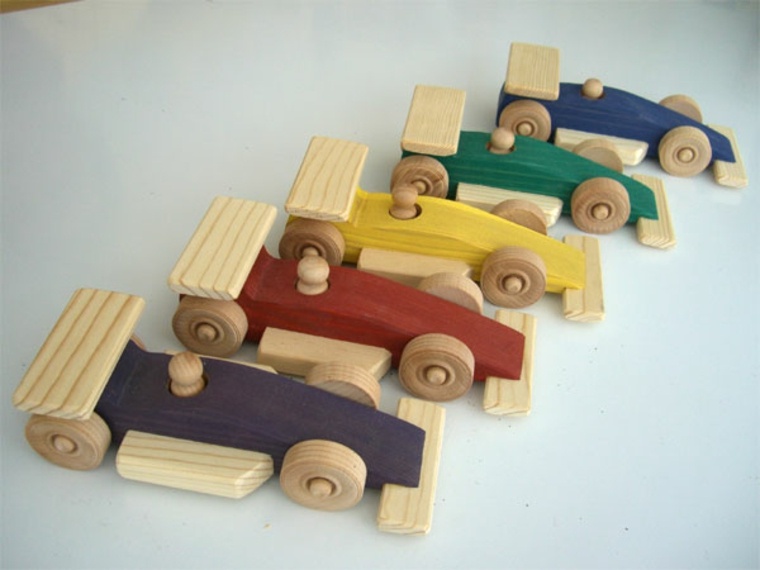 voitures en bois colore garcons jouets resized