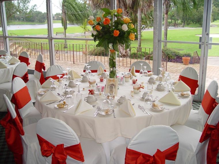 centre de table mariage vase fleurs colorees resized