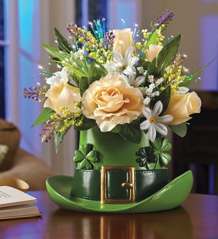 décoration saint patrick chapeau vert pot fleurs