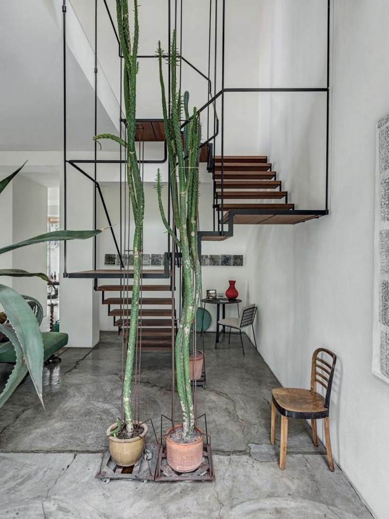 escalier-suspendu-moderne-escalier-bois-rambarde-metal-decoration-industrielle