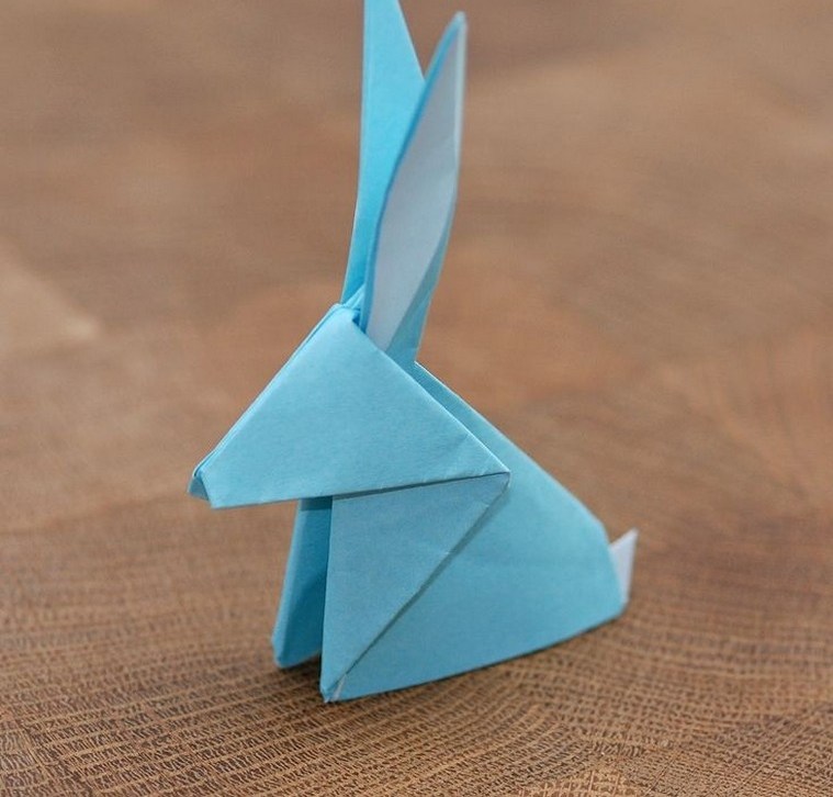 facile-origami-lapin-tres-facile-enfant