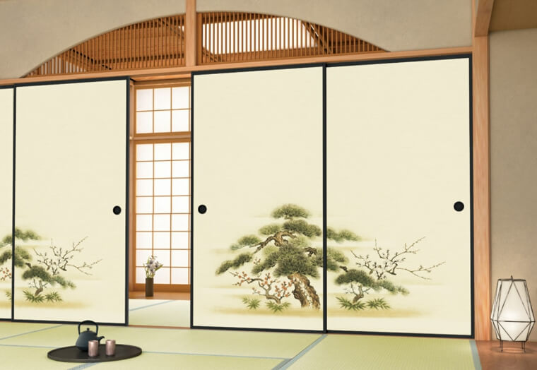 maison-traditionnelle-japonaise-architecture-porte-coulissante-deco-murale-peinture-fusuma