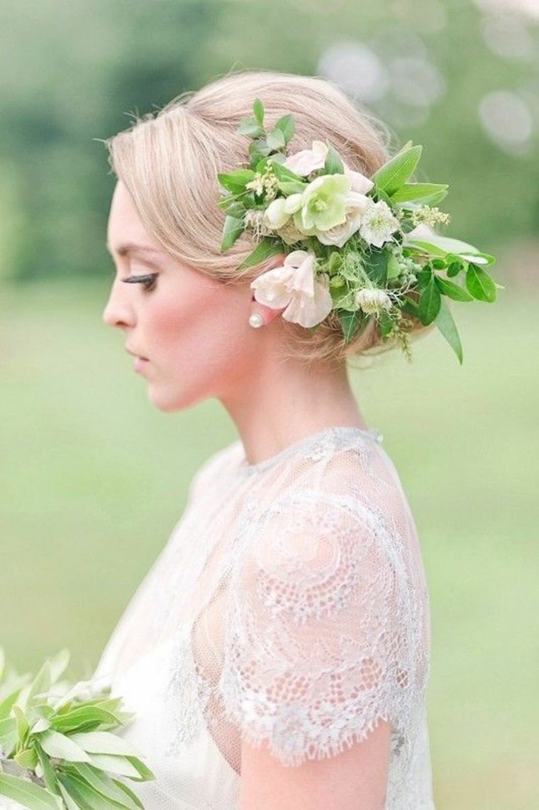 coiffure-mariage-chignon-fleurs-blanches