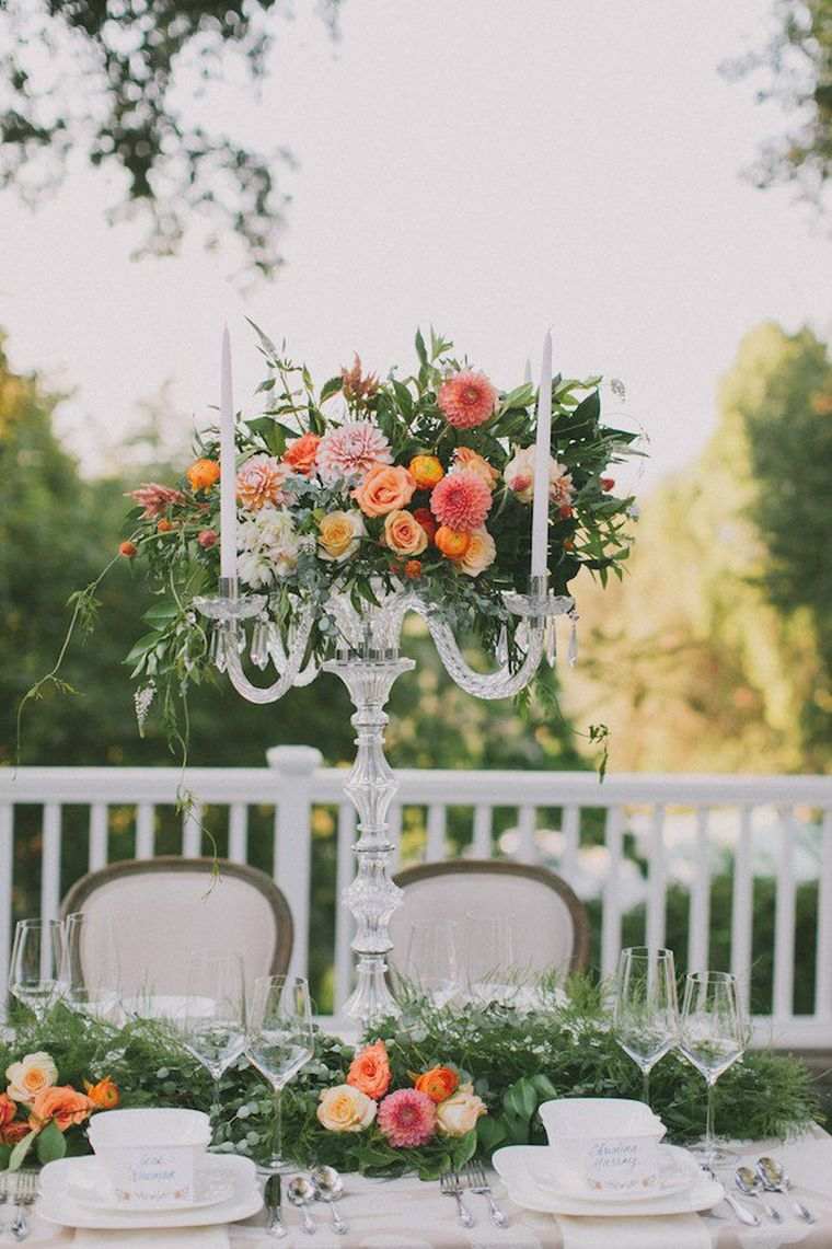 decoration-mariage-boheme-chic-fleurs-table