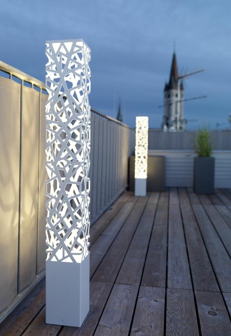 éclairage pour terrasse en bois extérieur colonne-design