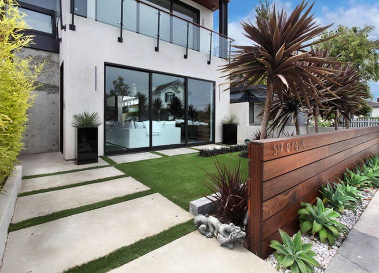 idée aménagement jardin devant maison parterre-beton-herbe