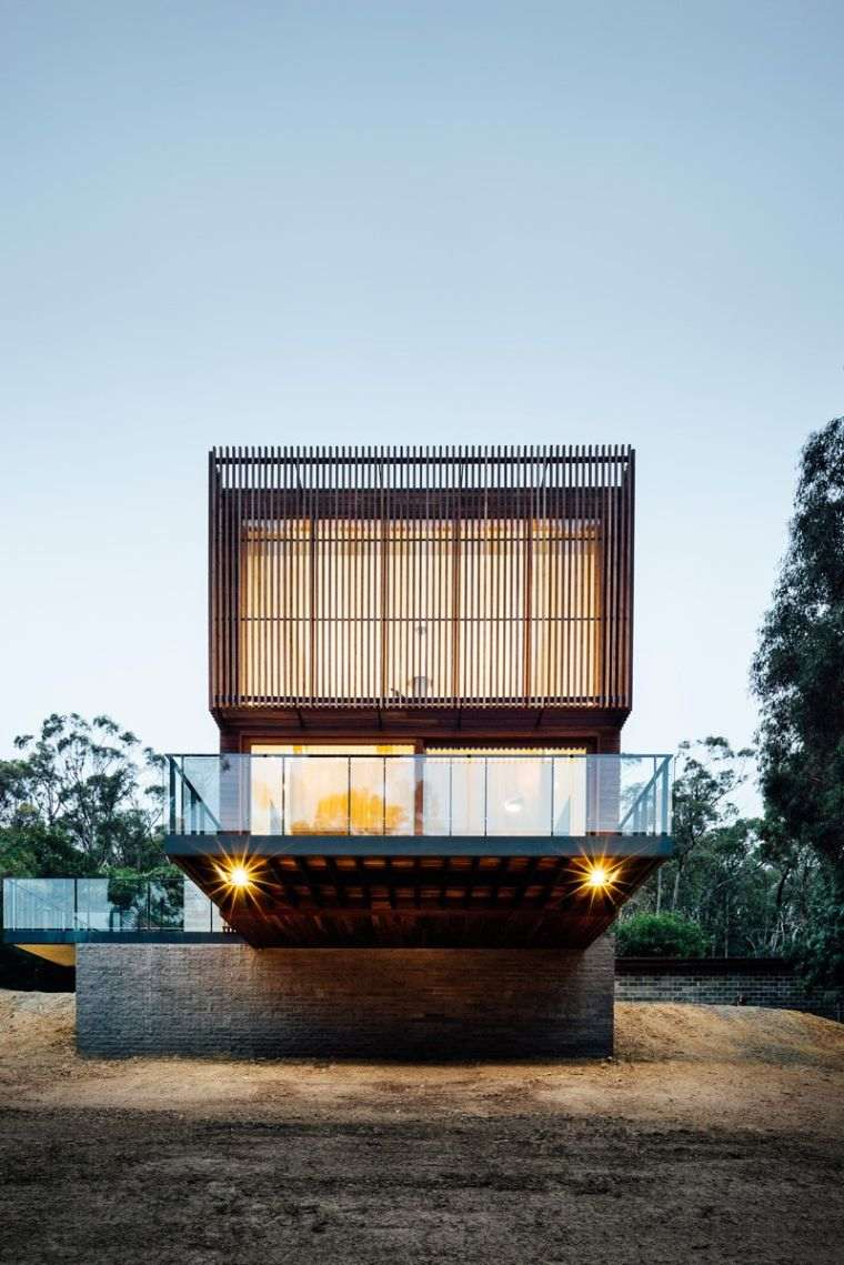 terrasse-beton-verre-facade-maison-bois